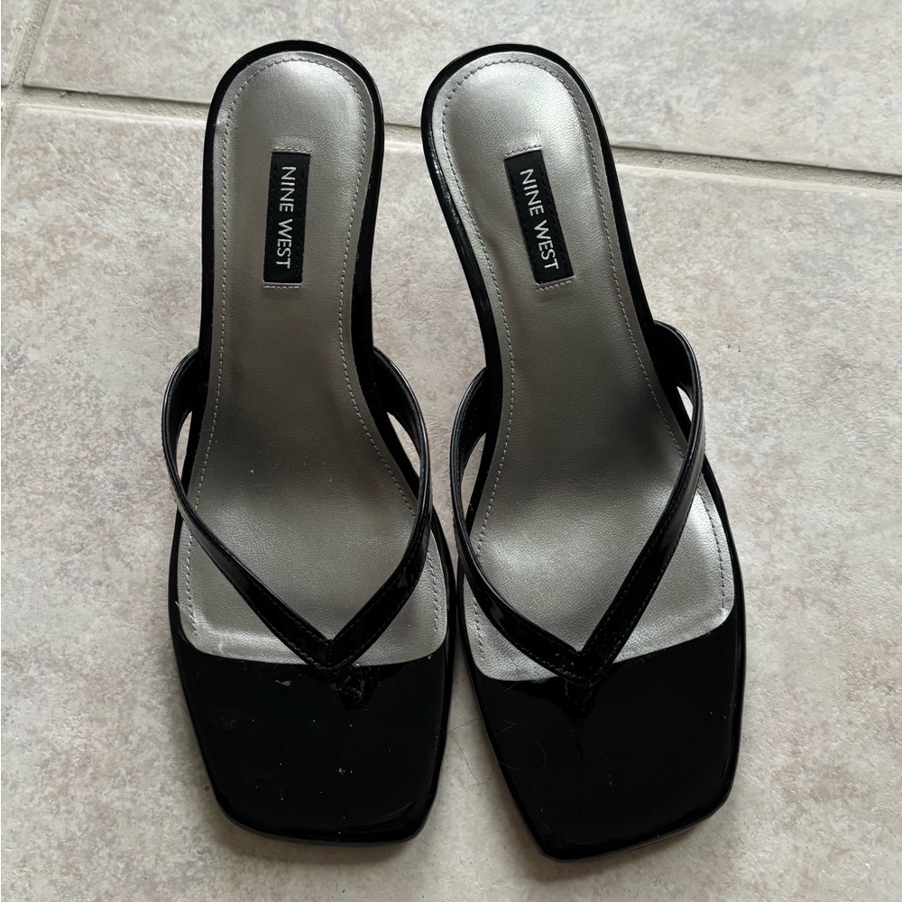 Nine West Black and Silver Women's Sandals